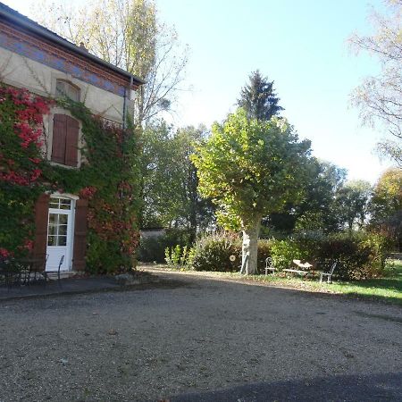 La Belle D'Antan Bed and Breakfast Saint-Bonnet-en-Bresse Exterior foto